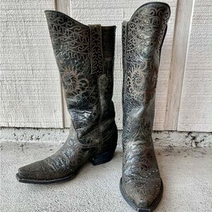 Cavenders Womans Western Riding Boots Embossed Studded Size 8B